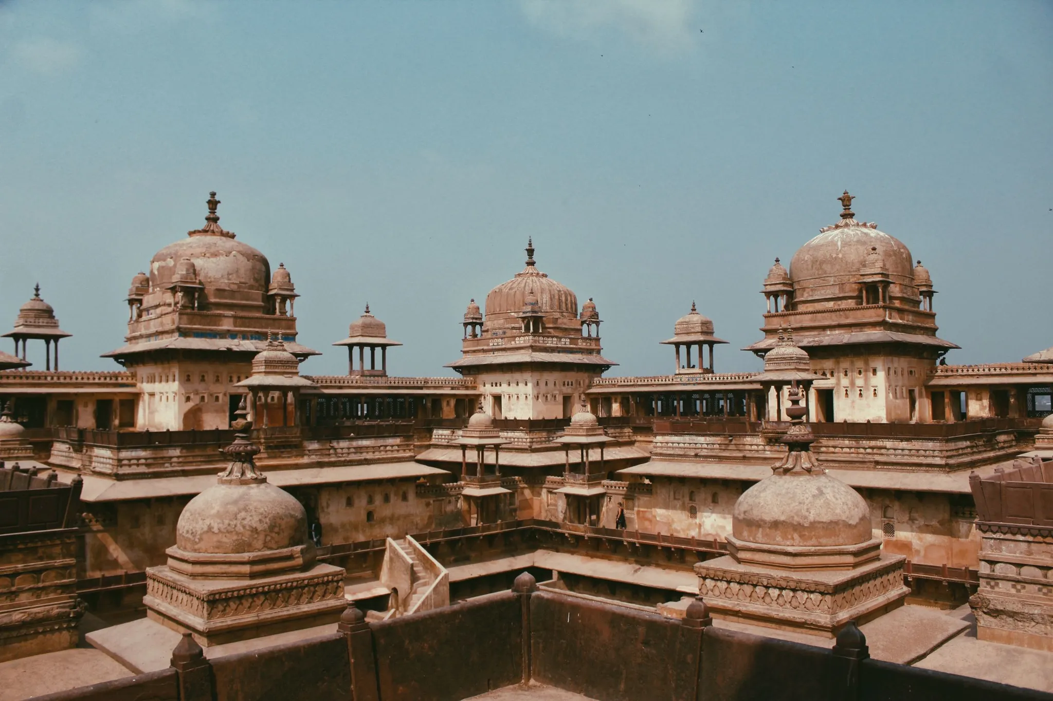 The domes of Jahangir Mahal, Orchha